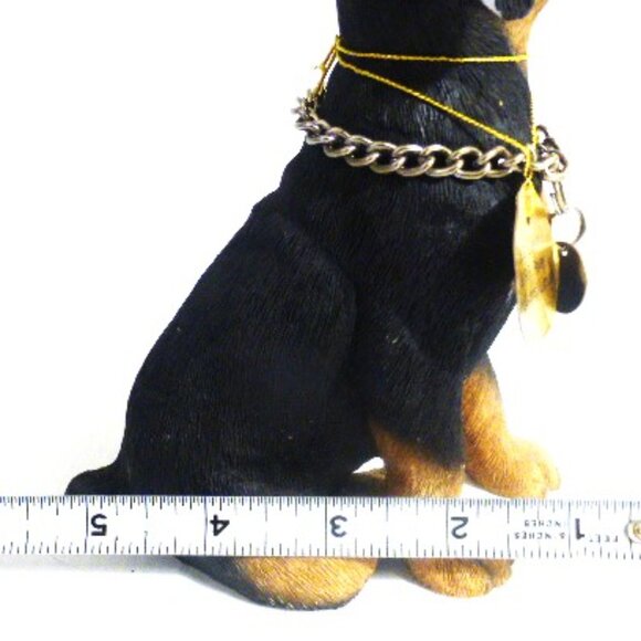 Leonardo Collection ROTWEILLER H.G Lesser & R.F Pavey Resin Figurine Dog Collar - Picture 8 of 9
